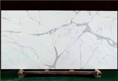 Calacatta Super White Quartz Deska