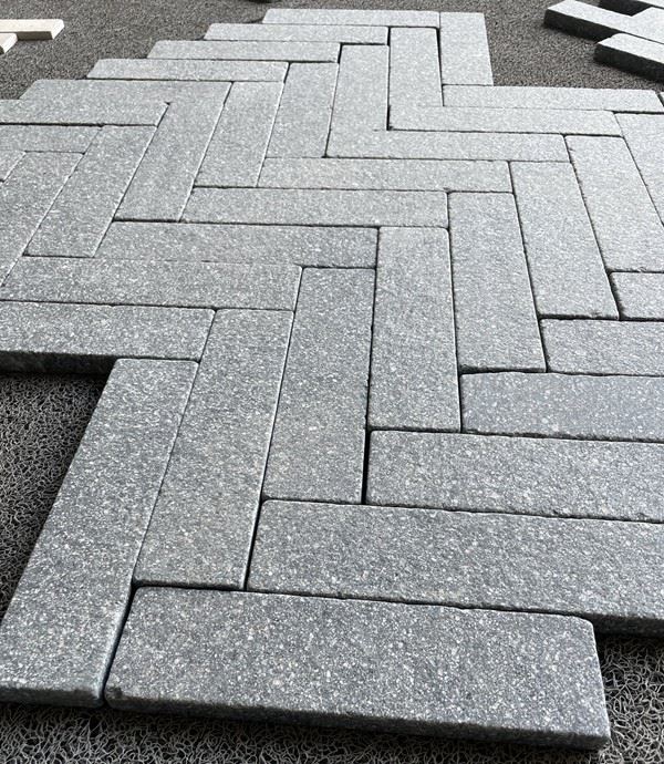 Dark Grey Porphyry Granite tile